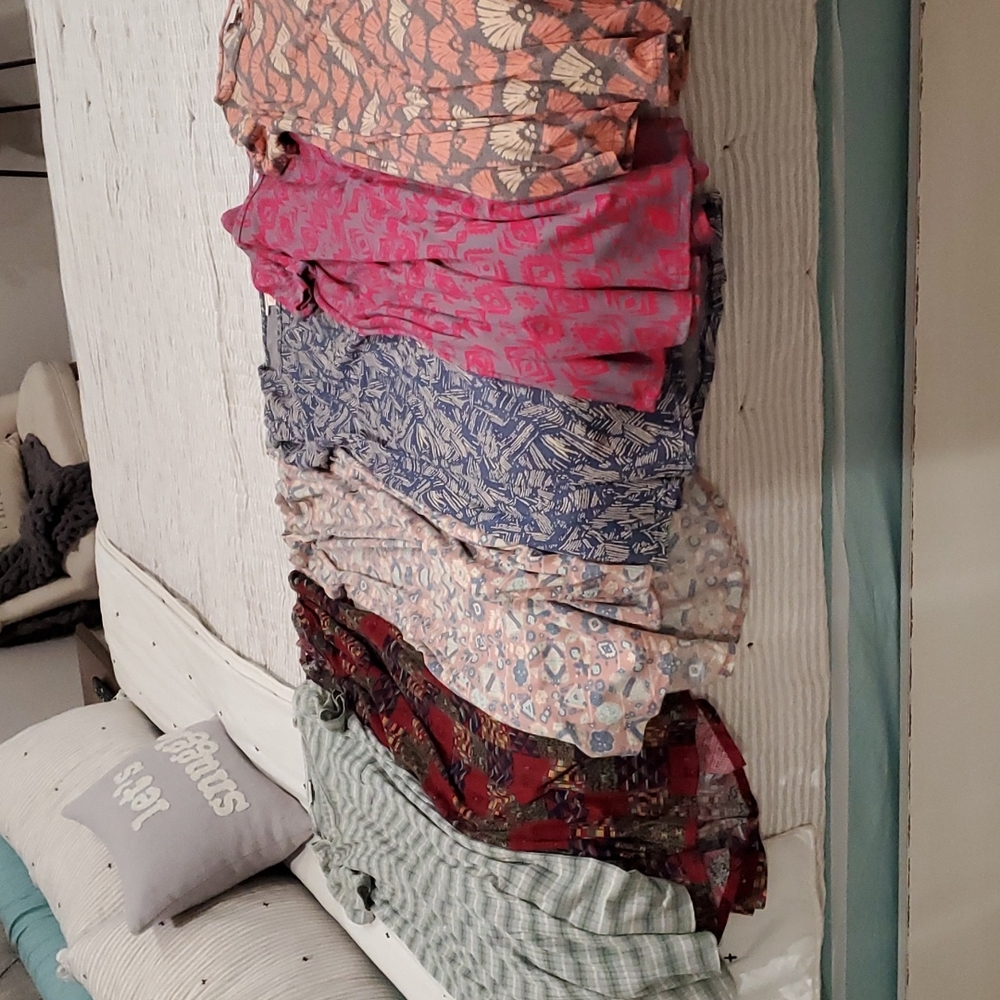 Lot of 6 Lularoe Carly dresses